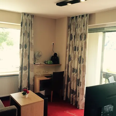 Szálloda Rheinhotel Lamm