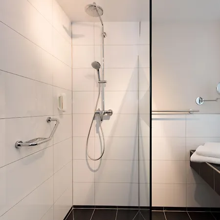 ラインホテル ラム