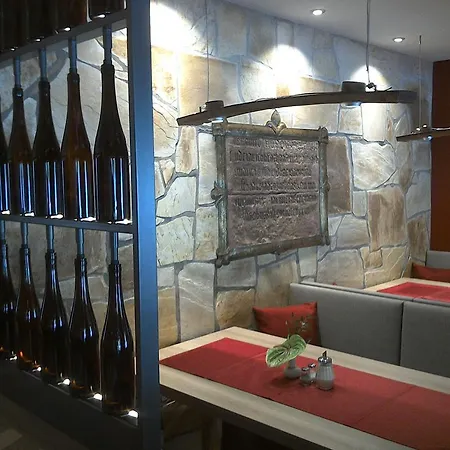 Rheinhotel Lamm Szálloda