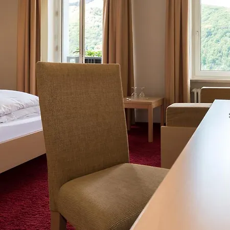 Rheinhotel Lamm Szálloda 3*