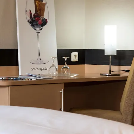 ラインホテル ラム 3* リューデスハイム・アム・ライン